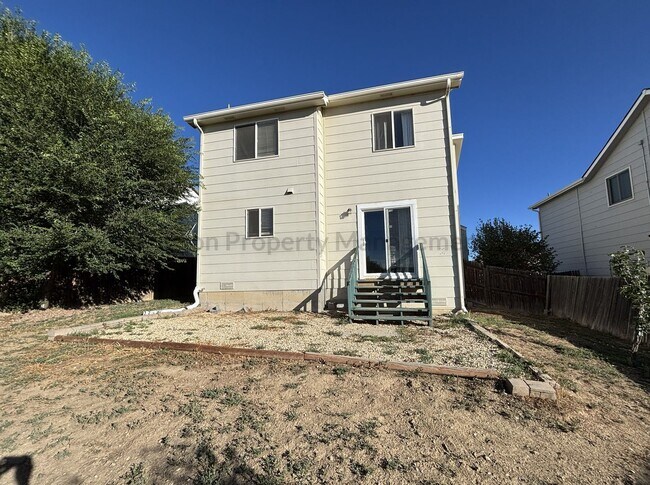 Building Photo - 1045 Lords Hill Dr