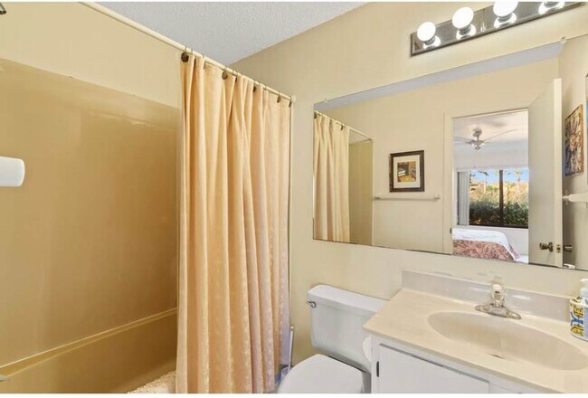 Building Photo - 5790 Marina Dr