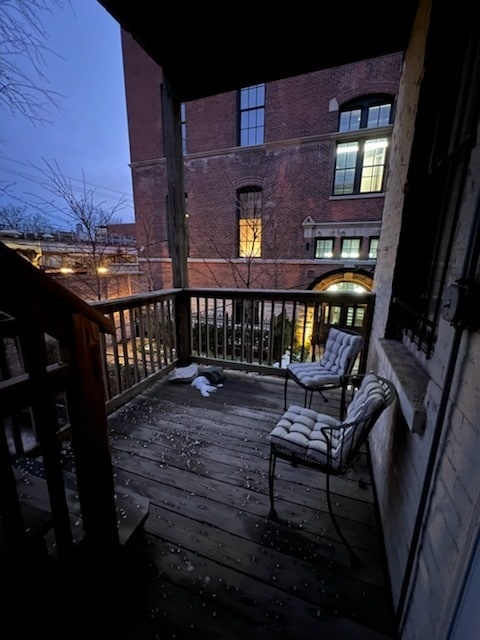 Building Photo - 1867 N Sheffield Ave