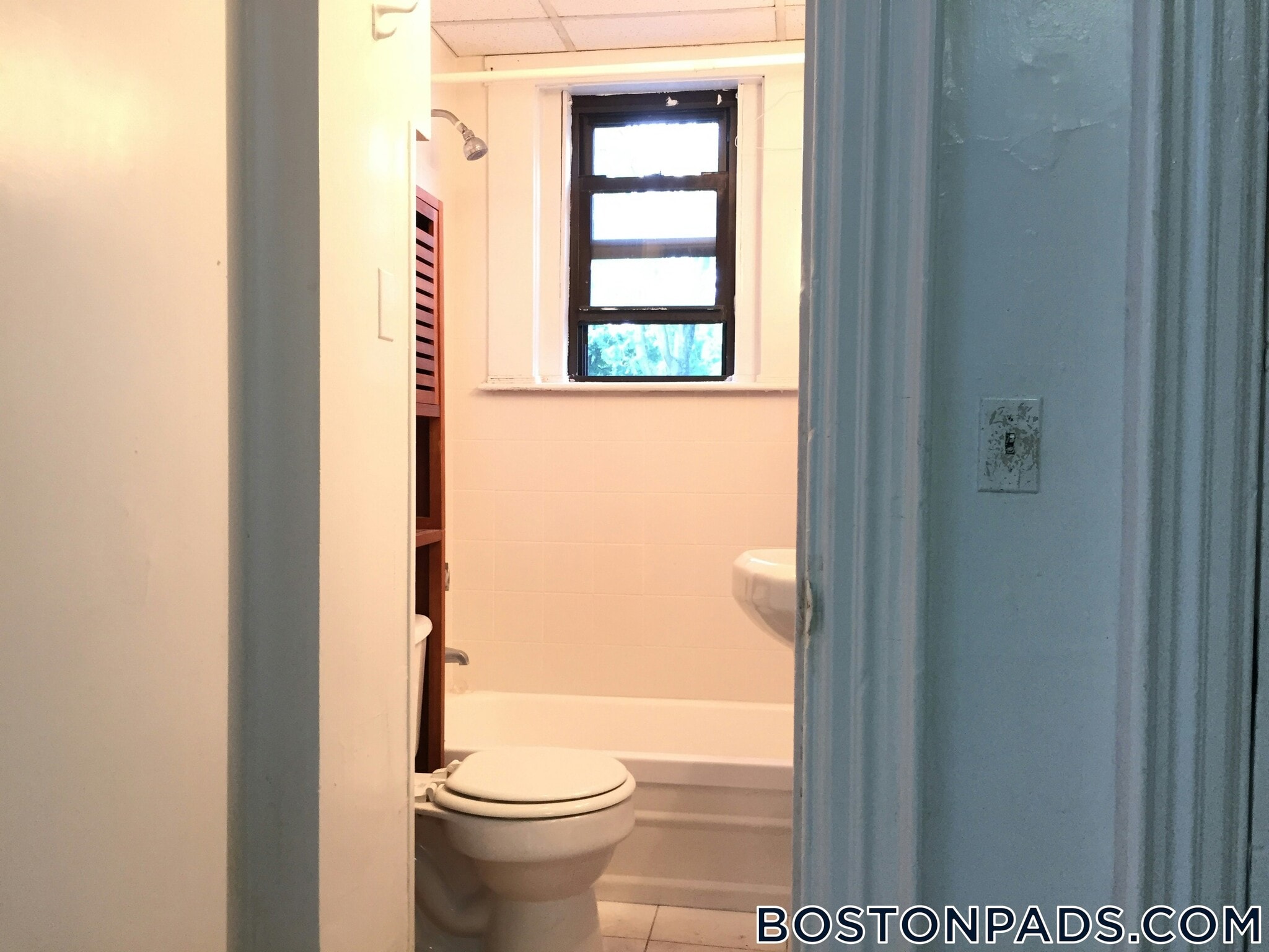 Building Photo - 179.5 Harvard St