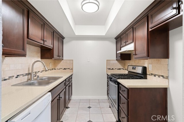 Building Photo - 18961 Florida St