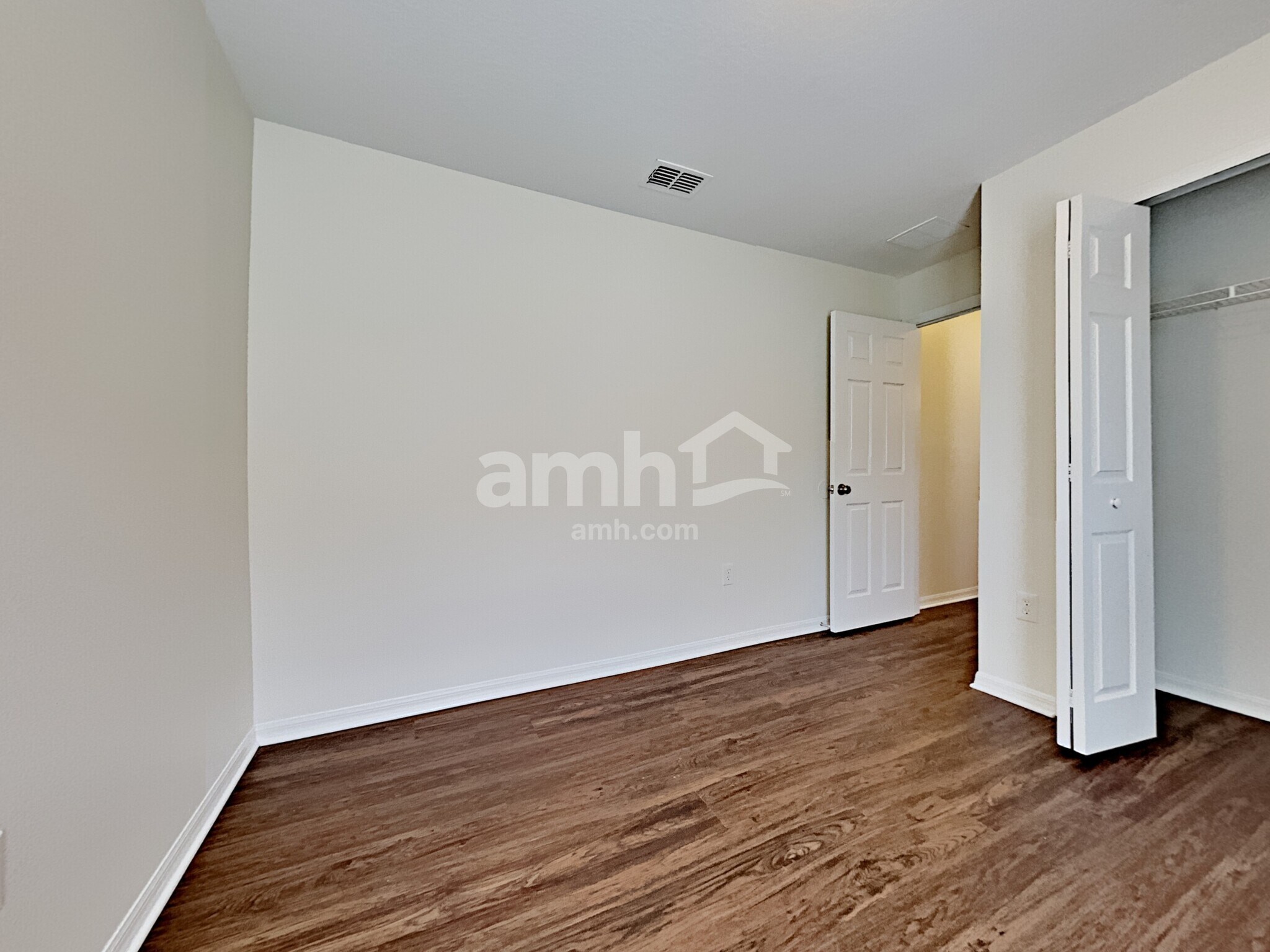 Building Photo - 16609 Rising Star Dr