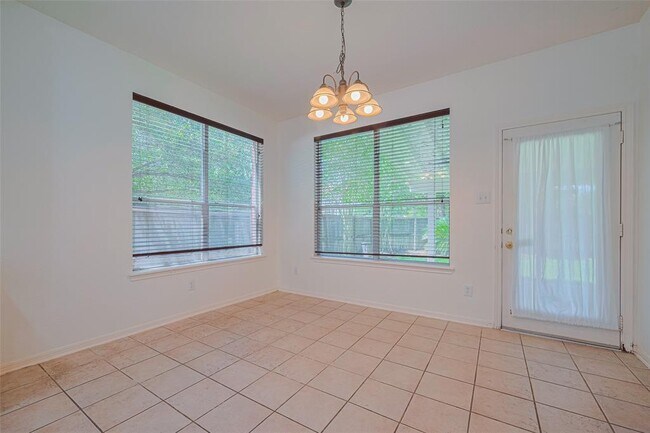 Building Photo - 3630 Shady Grove Dr