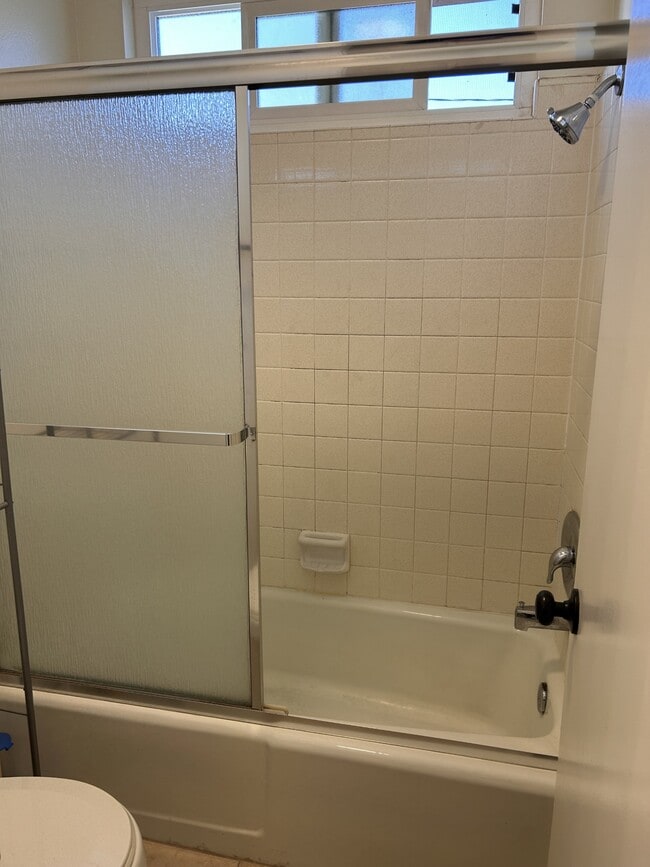 Building Photo - 7010 Jordan Ave