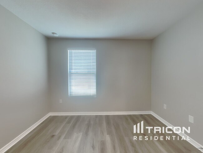 Building Photo - 2206 Rockmart Loop