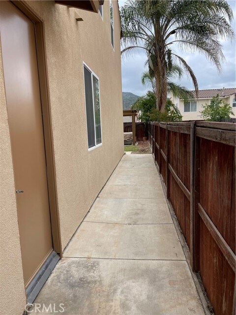 Building Photo - 21739 Pink Ginger Ct