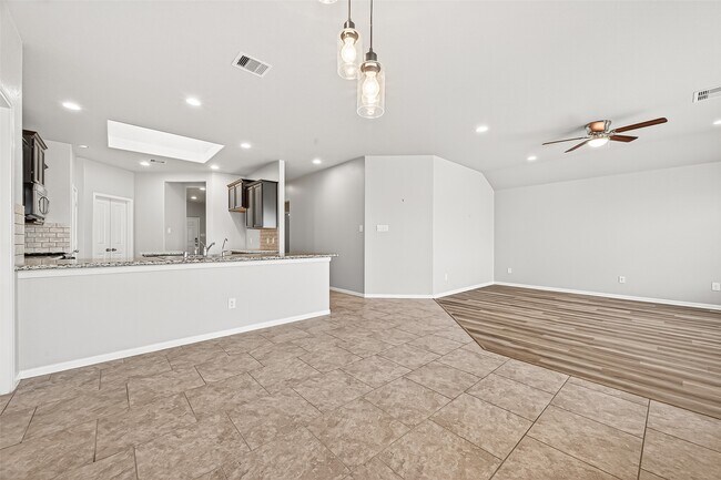 Building Photo - 3326 McDonough Way