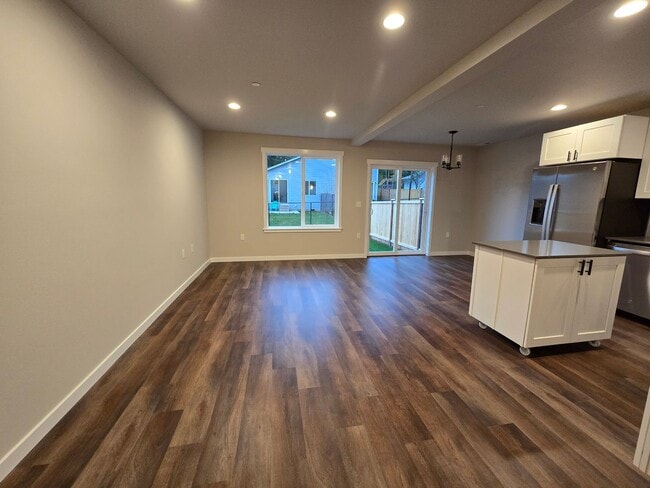 Building Photo - 1820 chipman St SE