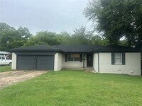 Building Photo - 3625 Sheridon Dr