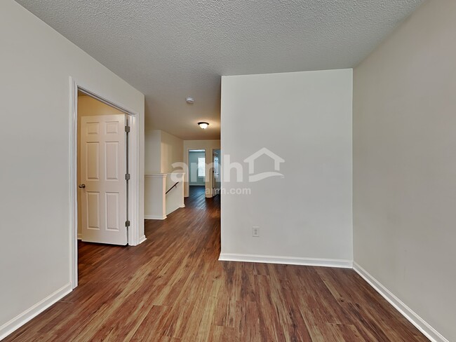 Building Photo - 3742 Mountain Brook Cir