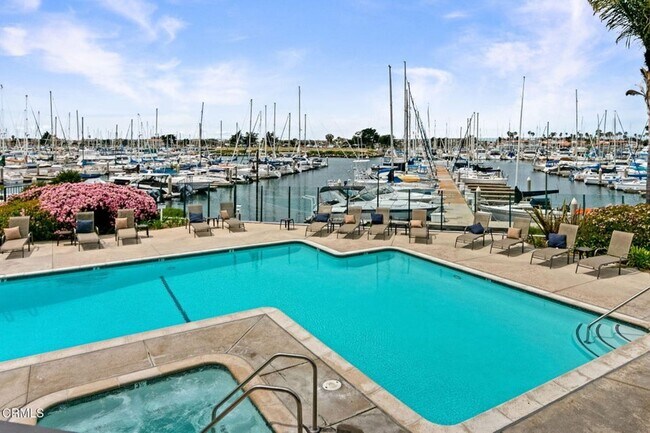 Building Photo - 1+1 Peninsula Condo on the Channel Islands Harbor w/lots of Amenities