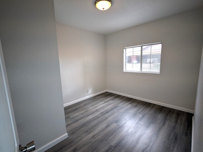 Building Photo - 7635 Birchleaf Ave