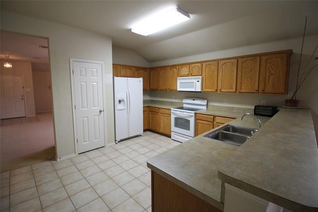 Building Photo - 4188 Cherry Ridge Dr