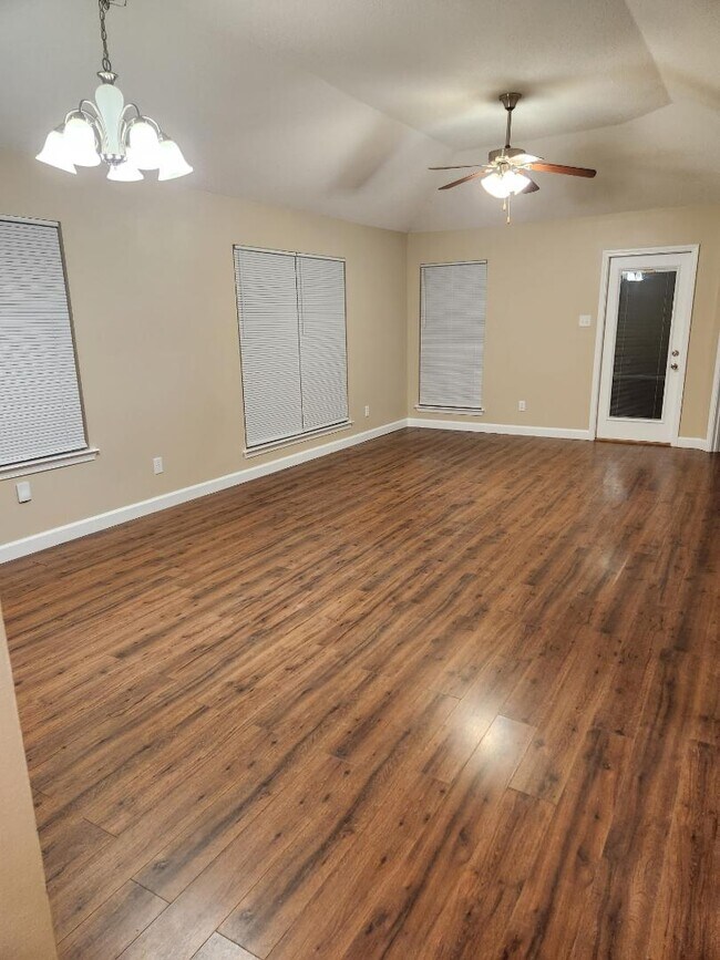 Building Photo - 8906 Winter Ct