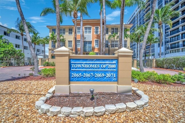 Building Photo - 2065 S Ocean Dr