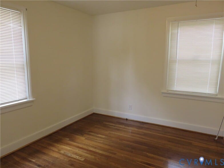 Building Photo - 2120 Shirleydale Ave