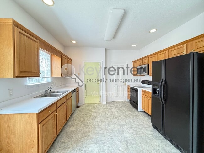 Building Photo - 8676 Belleau Woods Dr