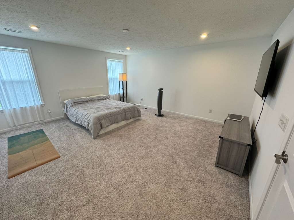 Building Photo - 23828 Pine Valley Dr