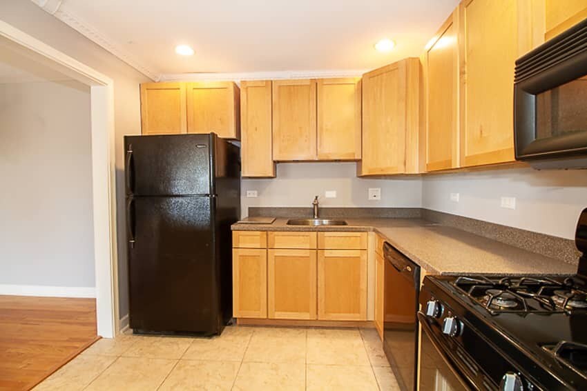 Building Photo - 16W540 87th St