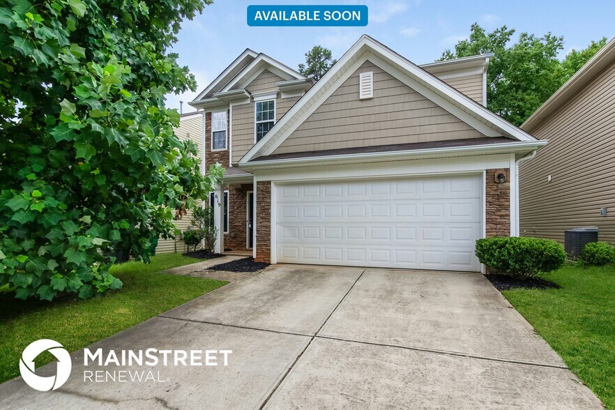 Primary Photo - 619 Mountain Quail Dr
