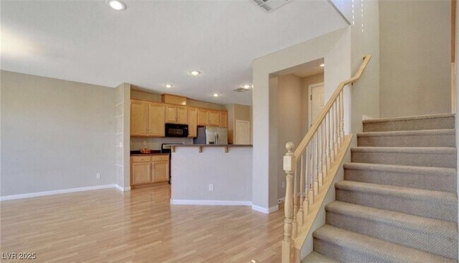 Building Photo - 6250 W Arby Ave