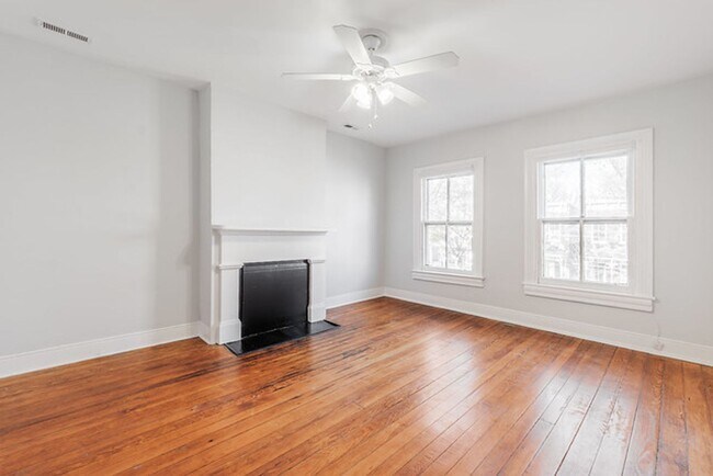 Building Photo - Great Apartment in Church Hill for Rent!