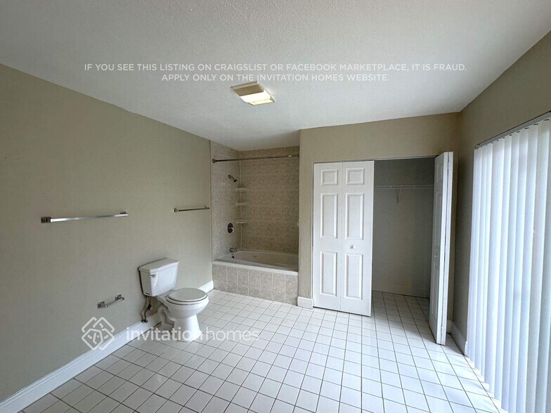 Building Photo - 7251 Alhambra Blvd