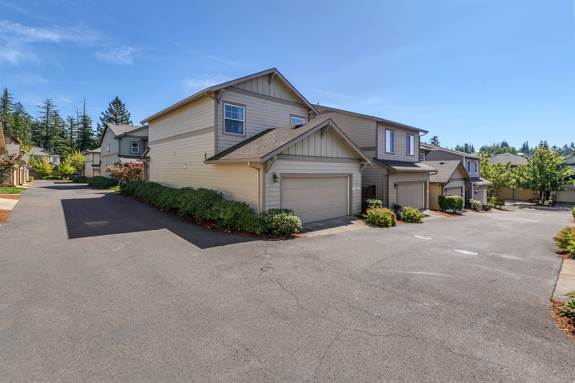 Building Photo - 217 NW 117th Loop