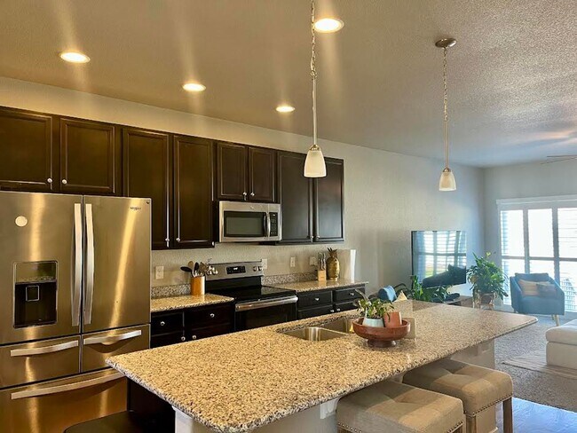 Building Photo - Beautiful 3 BD 2.5 BA Single Family Home, Built in 2019, Close to Downtown and Ft. Carson