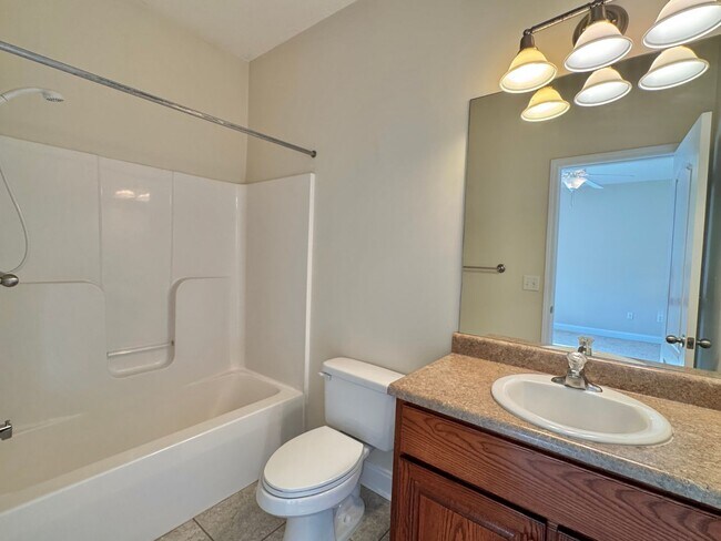 Building Photo - COMING LATE FEBRUARY 2026! (Pet Friendly)