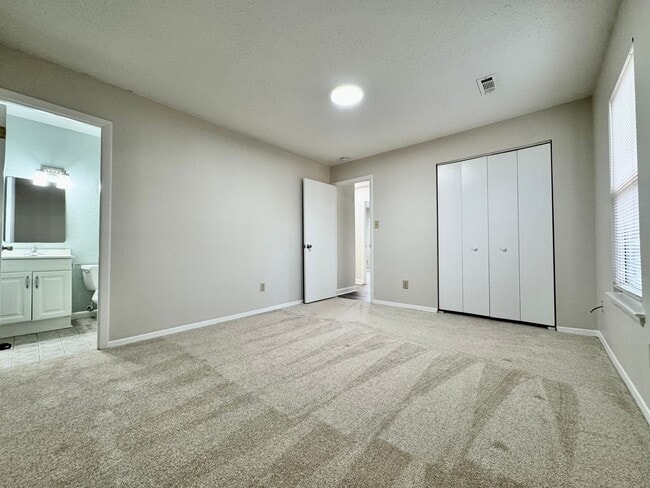 Building Photo - Updated & Ready 02-02-26! Adorable 3-Bedroom Ranch 4 Miles to Dam Neck Base & Oceana - HUGE Fence...