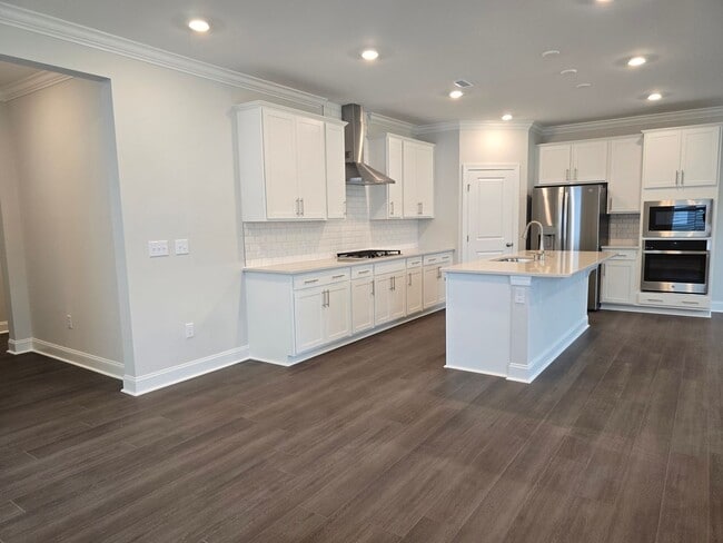 Building Photo - Brand New 4 Bedroom 3 Bathroom Single Fami...