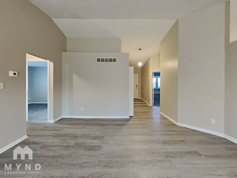 Building Photo - 5746 Prestonwood Dr