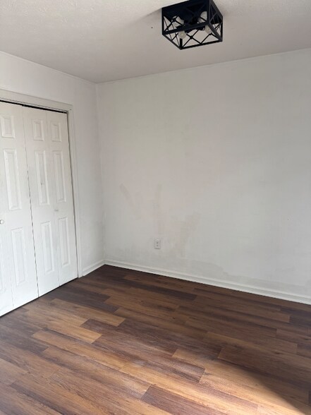 Building Photo - 1003 Whipporwill Dr