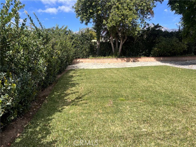 Building Photo - 935 N 1st Ave