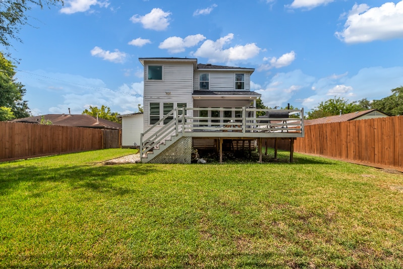 Building Photo - 10747 Dulcimer St