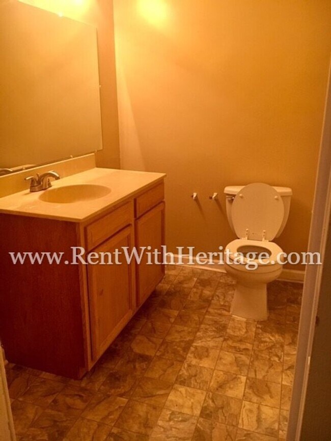 Building Photo - THIS IS A WONDERFUL.....BRICK RANCH STYLE HOME IN A GREAT NEIGHBORHOOD WITH GREAT SCHOOLS AND CLO...