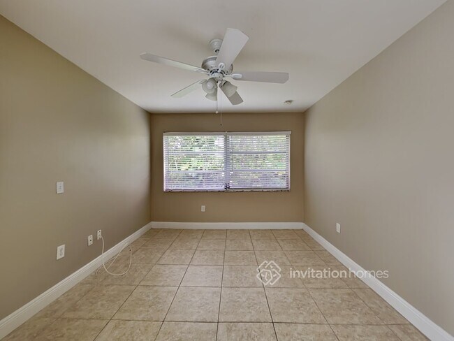 Building Photo - 11351 NW 35th St
