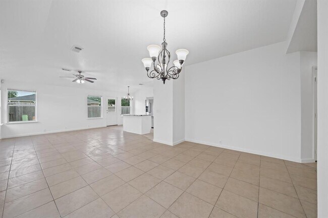 Building Photo - 4806 Dark Canyon Ct