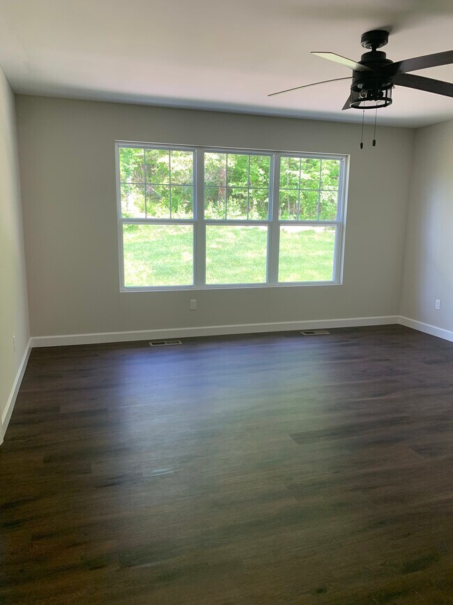 Primary Bedroom - 894 Caleb Xing