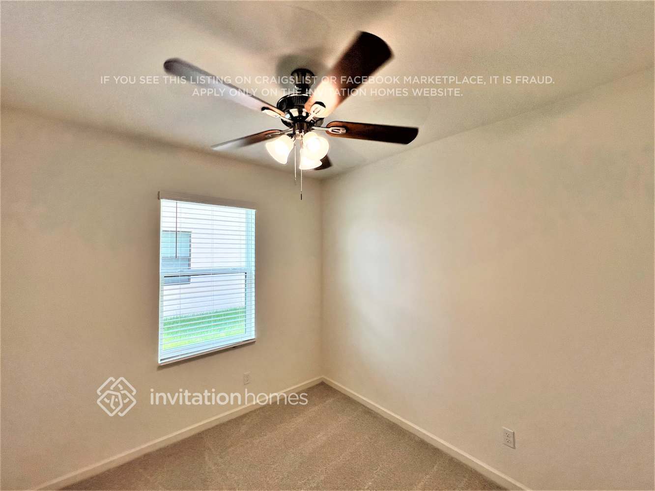 Building Photo - 565 Seaspray Dr