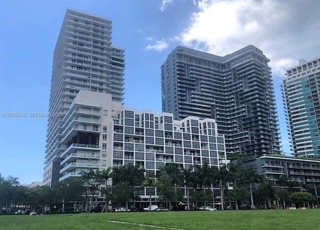 Building Photo - 3470 E Coast Ave