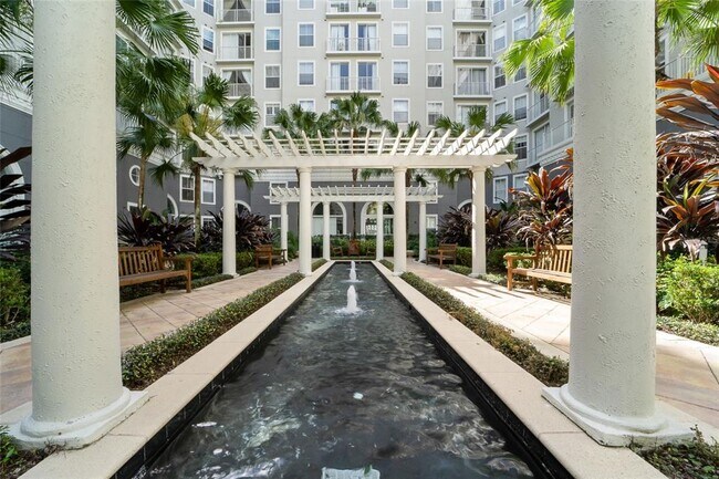 Building Photo - 700 S Harbour Island Blvd
