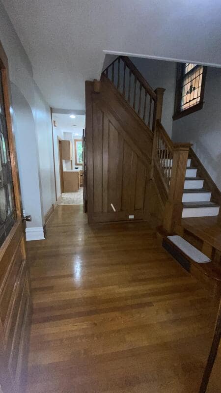 Building Photo - 578 Orchard Ave