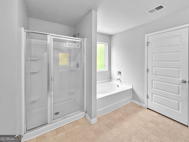 Building Photo - 1067 Lear Dr