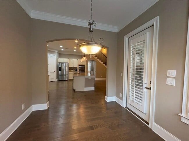 Building Photo - 3720 Kennent Square