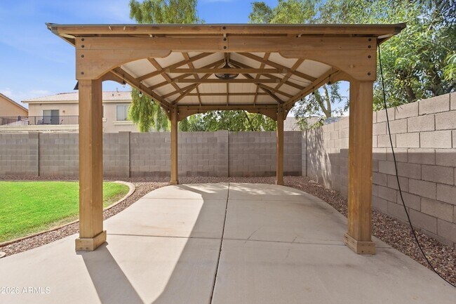 Building Photo - 4248 S Mariposa Dr