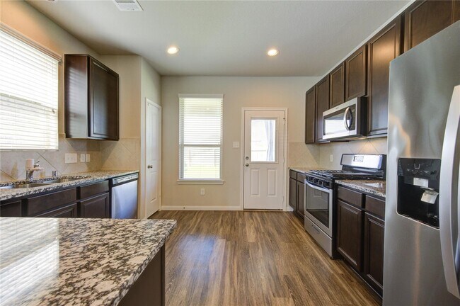 Building Photo - 3566 Paganini Pl