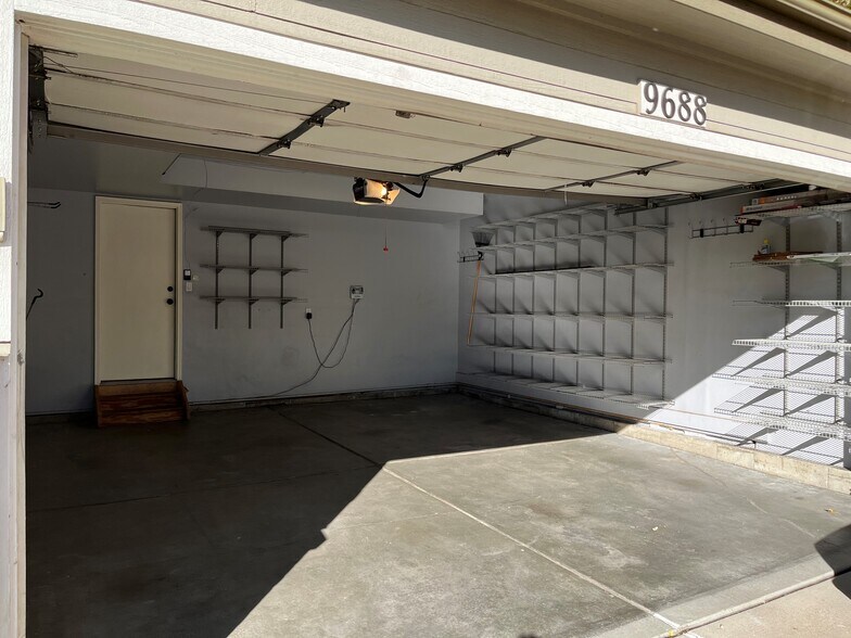 100 FT OF SHELVING - 9688 Harris Cir