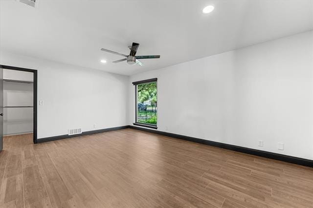 Building Photo - 11238 Webb Chapel Ct